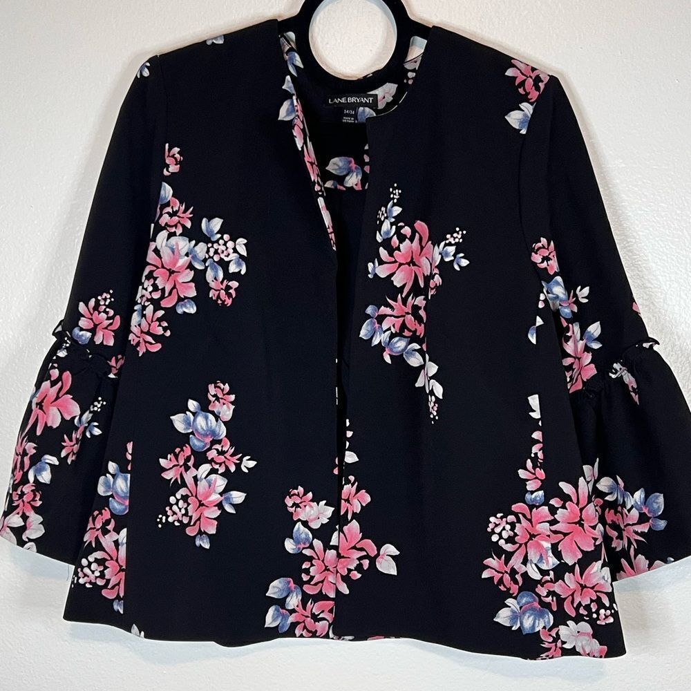 Lane Bryant Jacket Womens Size 14/16 Floral Open Front 3/4 Bell Sleeves Lined